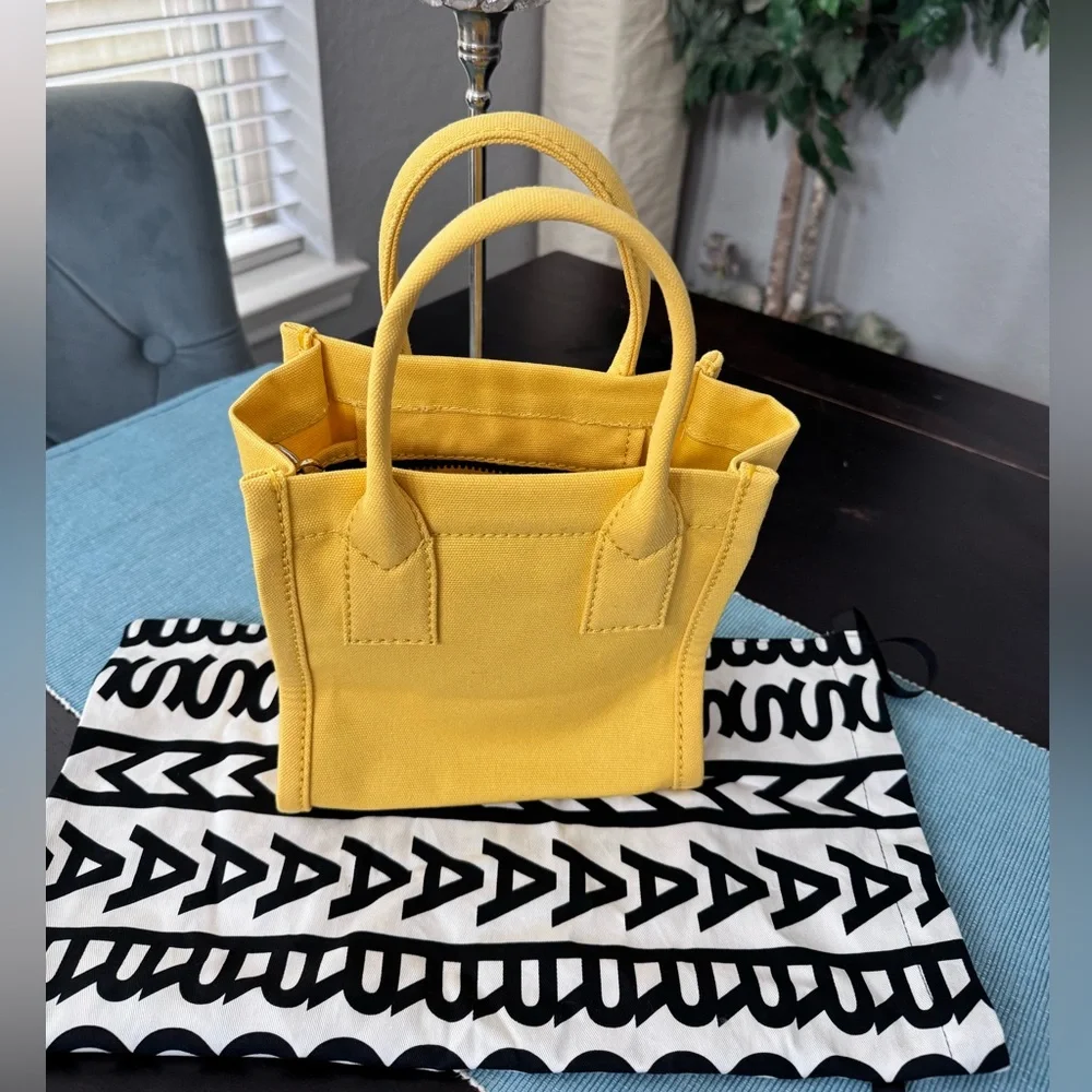 Marc Jacobs Small Canvas Standard Supply Tote in yellow. - Picture 6 of 7
